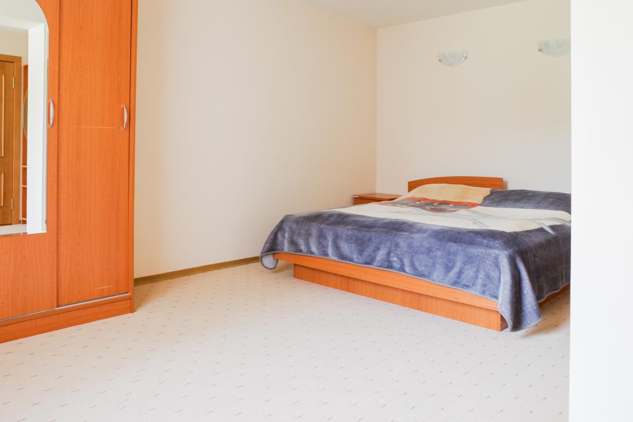 Visagino Parkas Hotell Visaginas Exteriör bild